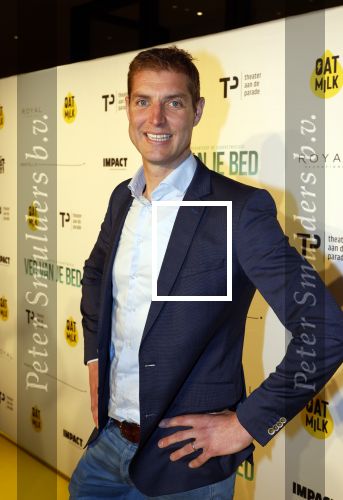 Den Bosch 23 maart 2024
Premiere ver van je bed in theater de Parade. Maarten v d Weijden met zijn vrouw
