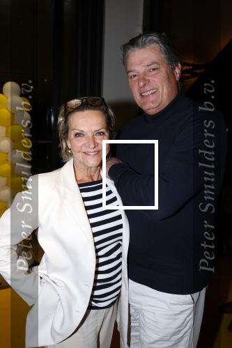 Den Bosch 23 maart 2024
Premiere ver van je bed in theater de Parade. Mariska van Kolck met partner