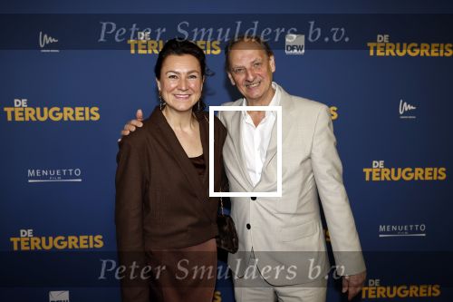 Rotterdam 13 maart 2024
Premiere de terugreis met oa Martin v Waardenberg en Leny Breederveld. Martin v Waardenberg  met zijn vrouw