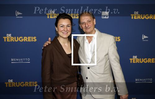 Rotterdam 13 maart 2024
Premiere de terugreis met oa Martin v Waardenberg en Leny Breederveld. Martin v Waardenberg  met zijn vrouw