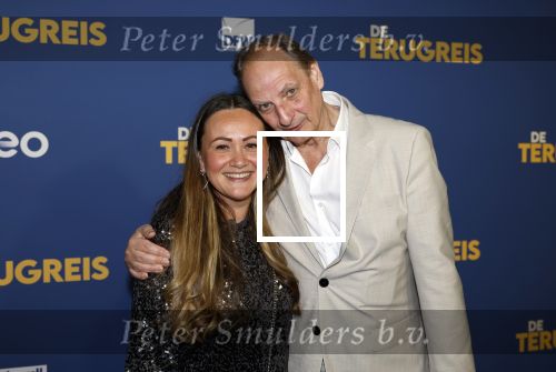 Rotterdam 13 maart 2024
Premiere de terugreis met oa Martin v Waardenberg en Leny Breederveld. Martin van Waardenberg met dochter Floortje van Waardenberg