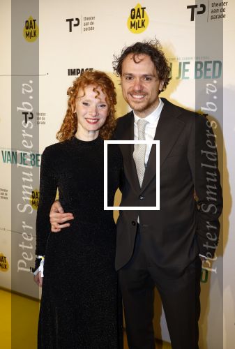 Den Bosch 23 maart 2024
Premiere ver van je bed in theater de Parade. Michelle v d Ven met partner