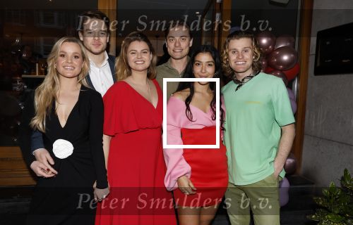 Amsterdam 22 maart 2024
Opening restaurant Poppy\'s van Moise Trustfull  Britt Scholte en Carola Kirschbaum . Met partners Koen Weiland en Kaj v d Voort