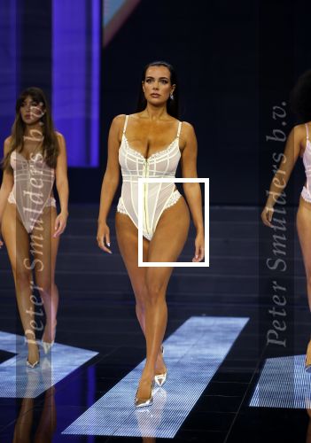 Amsterdam 5 maart 2024
Modeshow Hunkemoller in de westergasfabriek . Oa Loiza lamers loopt mee. Nadine Miranda