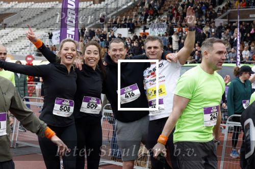 Amsterdam 16 maart 2024
Radio 538 run tbv het Prinses Maxima Centrum in het Olympisch stadion. Oa aanwezig 
Naomi v As en Marielle Smit