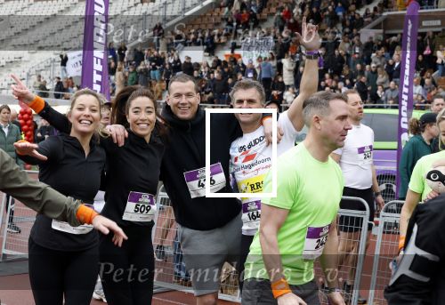 Amsterdam 16 maart 2024
Radio 538 run tbv het Prinses Maxima Centrum in het Olympisch stadion. Oa aanwezig 
Naomi v As en Marielle Smit