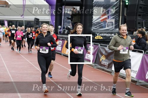 Amsterdam 16 maart 2024
Radio 538 run tbv het Prinses Maxima Centrum in het Olympisch stadion. Oa aanwezig 
Naomi v As en Marielle Smit