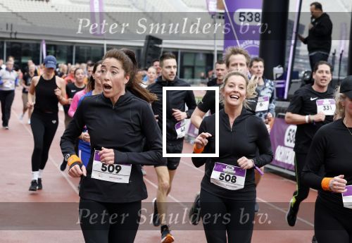 Amsterdam 16 maart 2024
Radio 538 run tbv het Prinses Maxima Centrum in het Olympisch stadion. Oa aanwezig 
Naomi v As en Marielle Smit
