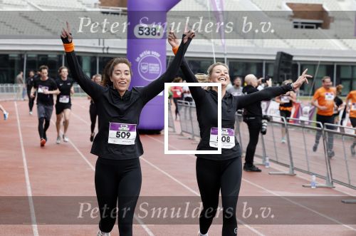 Amsterdam 16 maart 2024
Radio 538 run tbv het Prinses Maxima Centrum in het Olympisch stadion. Oa aanwezig 
Naomi v As en Marielle Smit