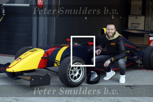 Zandvoort 8 maart 2024
Opnames beat the Pro met oa Glenn Helder Thomas Berge Andre Dongelmans Billy Dans Lavezzi Rutjes Nathan Rutjes en Dj Lafuente ( Job Smeltzer) . Bjorn Remmerswaal is de presentator . De opnames vinden plaats op het circuit Zandvoort.