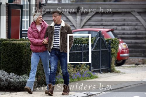 Wijdemeren 17 maart 2024
Nicolette Kluijver met haar nieuwe vriend Milan aan het wandelen .