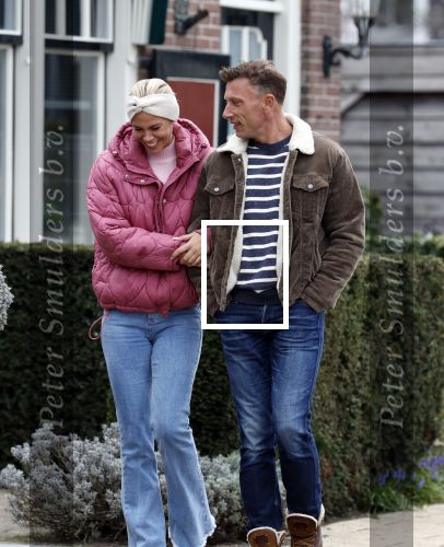 Wijdemeren 17 maart 2024
Nicolette Kluijver met haar nieuwe vriend Milan aan het wandelen .