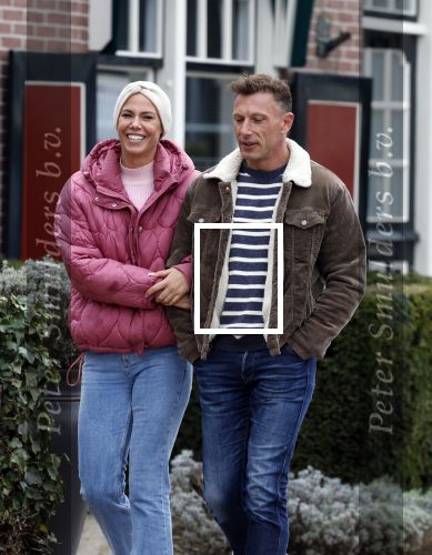 Wijdemeren 17 maart 2024
Nicolette Kluijver met haar nieuwe vriend Milan aan het wandelen .