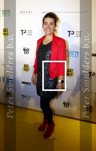 Den Bosch 23 maart 2024
Premiere ver van je bed in theater de Parade. Nicolien Sauerbreij met zus