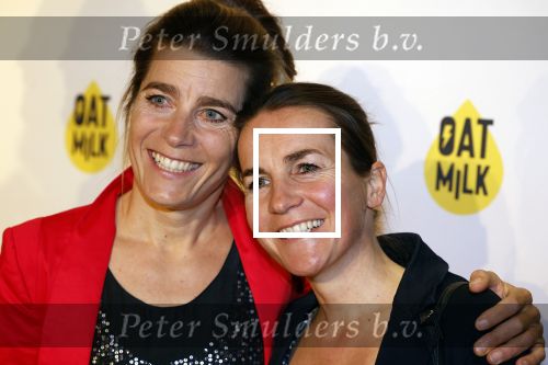 Den Bosch 23 maart 2024
Premiere ver van je bed in theater de Parade. Nicolien Sauerbreij met zus