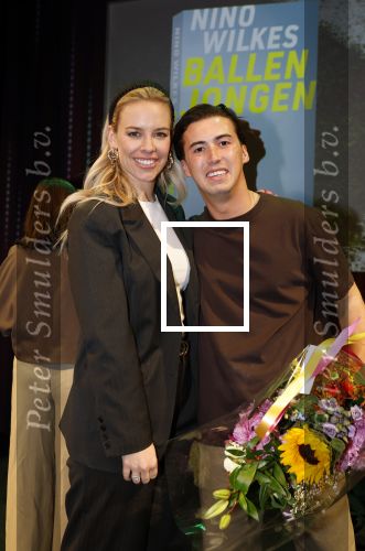 Amsterdam 27 maart 2024
Boekpresentatie Nino Wilkes in boom boom Chicago. Nino Wilkes en Kate Kuyt
