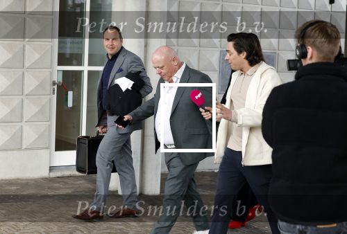 Den Bosch 19 maart 2024
Rechtszaak Peter Gillis tegen de FIOD in de rechtbank van Den Bosch .
Ook aanwezig zijn vriendin Wendy v Hout en zijn kinderen Mark Gillis en Ruud Gillis .