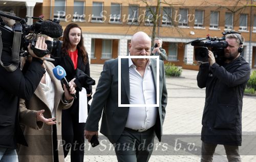 Den Bosch 19 maart 2024
Rechtszaak Peter Gillis tegen de FIOD in de rechtbank van Den Bosch .
Ook aanwezig zijn vriendin Wendy v Hout en zijn kinderen Mark Gillis en Ruud Gillis .