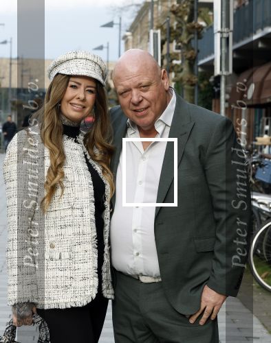 Den Bosch 19 maart 2024
Rechtszaak Peter Gillis tegen de FIOD in de rechtbank van Den Bosch .
Ook aanwezig zijn vriendin Wendy v Hout en zijn kinderen Mark Gillis en Ruud Gillis .