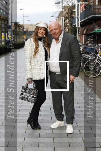 Den Bosch 19 maart 2024
Rechtszaak Peter Gillis tegen de FIOD in de rechtbank van Den Bosch .
Ook aanwezig zijn vriendin Wendy v Hout en zijn kinderen Mark Gillis en Ruud Gillis .