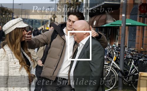 Den Bosch 19 maart 2024
Rechtszaak Peter Gillis tegen de FIOD in de rechtbank van Den Bosch .
Ook aanwezig zijn vriendin Wendy v Hout en zijn kinderen Mark Gillis en Ruud Gillis .