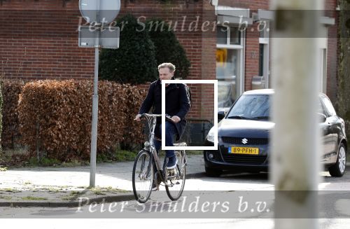 Enschede 2 maart 2024
Pieter Omtzigt vertrekt op de fiets vanaf zijn huis naar voetbalclub Emos.