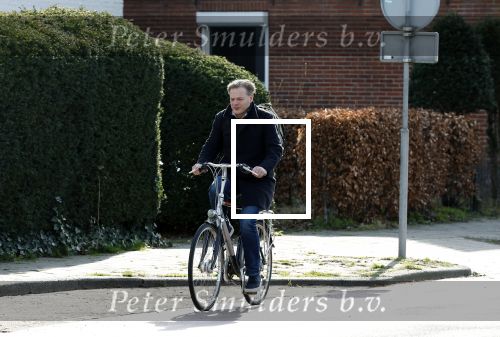 Enschede 2 maart 2024
Pieter Omtzigt vertrekt op de fiets vanaf zijn huis naar voetbalclub Emos.