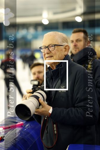 Heerenveen 24 maaart 2024
De hollandse 100 wordt dit jaar gereden in Thyalf . Aanwezig oa Prins Bernhard Prinses Annette Samuel v Vollenhoven Benjamin v Vollenhoven Prinses Margriet Mr Pieter v Vollenhoven Prins Maurits Lucas v Vollenhoven en  Prins Pieter Christiaan . Verder aanwezig Simon Keizer Bas Muijs (en vrouw) Marianne Timmer Benjamin Aslan Joy Beune Eduard Schaepman met zijn zoon en Rob Kamphues met vriendin.