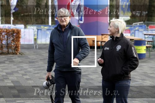 Heerenveen 24 maaart 2024
De hollandse 100 wordt dit jaar gereden in Thyalf . Aanwezig oa Prins Bernhard Prinses Annette Samuel v Vollenhoven Benjamin v Vollenhoven Prinses Margriet Mr Pieter v Vollenhoven Prins Maurits Lucas v Vollenhoven en  Prins Pieter Christiaan . Verder aanwezig Simon Keizer Bas Muijs (en vrouw) Marianne Timmer Benjamin Aslan Joy Beune Eduard Schaepman met zijn zoon en Rob Kamphues met vriendin.  Monique v Vollenhoven en Otto Klein