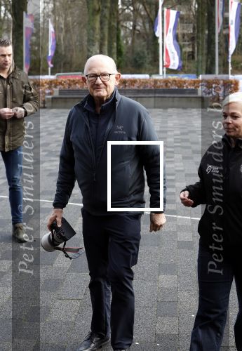 Heerenveen 24 maaart 2024
De hollandse 100 wordt dit jaar gereden in Thyalf . Aanwezig oa Prins Bernhard Prinses Annette Samuel v Vollenhoven Benjamin v Vollenhoven Prinses Margriet Mr Pieter v Vollenhoven Prins Maurits Lucas v Vollenhoven en  Prins Pieter Christiaan . Verder aanwezig Simon Keizer Bas Muijs (en vrouw) Marianne Timmer Benjamin Aslan Joy Beune Eduard Schaepman met zijn zoon en Rob Kamphues met vriendin.  Monique v Vollenhoven en Otto Klein