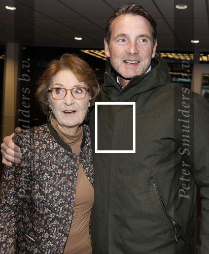 Heerenveen 24 maaart 2024
De hollandse 100 wordt dit jaar gereden in Thyalf . Aanwezig oa Prins Bernhard Prinses Annette Samuel v Vollenhoven Benjamin v Vollenhoven Prinses Margriet Mr Pieter v Vollenhoven Prins Maurits Lucas v Vollenhoven en  Prins Pieter Christiaan . Verder aanwezig Simon Keizer Bas Muijs (en vrouw) Marianne Timmer Benjamin Aslan Joy Beune Eduard Schaepman met zijn zoon en Rob Kamphues met vriendin.