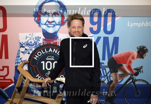 Heerenveen 24 maaart 2024
De hollandse 100 wordt dit jaar gereden in Thyalf . Aanwezig oa Prins Bernhard Prinses Annette Samuel v Vollenhoven Benjamin v Vollenhoven Prinses Margriet Mr Pieter v Vollenhoven Prins Maurits Lucas v Vollenhoven en  Prins Pieter Christiaan . Verder aanwezig Simon Keizer Bas Muijs (en vrouw) Marianne Timmer Benjamin Aslan Joy Beune Eduard Schaepman met zijn zoon en Rob Kamphues met vriendin.
