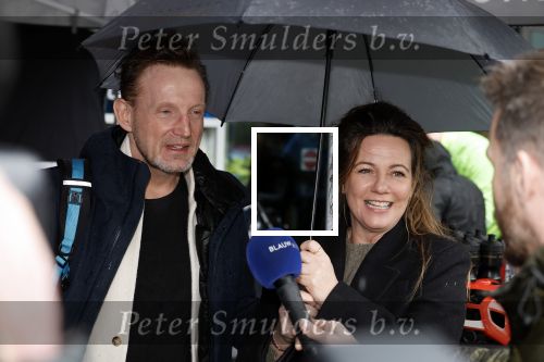 Heerenveen 24 maaart 2024
De hollandse 100 wordt dit jaar gereden in Thyalf . Aanwezig oa Prins Bernhard Prinses Annette Samuel v Vollenhoven Benjamin v Vollenhoven Prinses Margriet Mr Pieter v Vollenhoven Prins Maurits Lucas v Vollenhoven en  Prins Pieter Christiaan . Verder aanwezig Simon Keizer Bas Muijs (en vrouw) Marianne Timmer Benjamin Aslan Joy Beune Eduard Schaepman met zijn zoon en Rob Kamphues met vriendin.