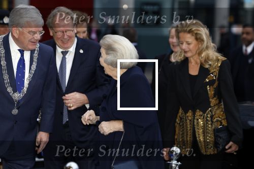 Den Haag 13 maart 2024
Uitreiking Prins Friso prijs op universiteit van Den Haag . Aanwezig burgemeester Jan v Zanen Prinses Beatrix Prinses Mabel en haar moeder.