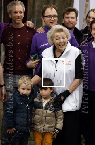 Utrecht 15 maart 2024
 Prinses Beatrix doet vrijwilligerswerk in een stadsboerderij tijdens de twintigste editie van NLdoet, de grootste vrijwilligersactie van Nederland