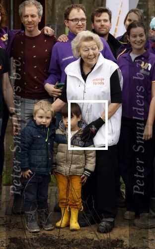 Utrecht 15 maart 2024
 Prinses Beatrix doet vrijwilligerswerk in een stadsboerderij tijdens de twintigste editie van NLdoet, de grootste vrijwilligersactie van Nederland