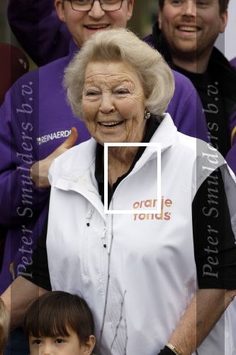 Utrecht 15 maart 2024
 Prinses Beatrix doet vrijwilligerswerk in een stadsboerderij tijdens de twintigste editie van NLdoet, de grootste vrijwilligersactie van Nederland