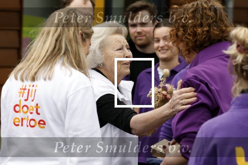 Utrecht 15 maart 2024
 Prinses Beatrix doet vrijwilligerswerk in een stadsboerderij tijdens de twintigste editie van NLdoet, de grootste vrijwilligersactie van Nederland