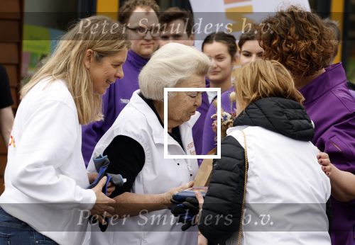 Utrecht 15 maart 2024
 Prinses Beatrix doet vrijwilligerswerk in een stadsboerderij tijdens de twintigste editie van NLdoet, de grootste vrijwilligersactie van Nederland