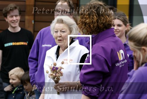 Utrecht 15 maart 2024
 Prinses Beatrix doet vrijwilligerswerk in een stadsboerderij tijdens de twintigste editie van NLdoet, de grootste vrijwilligersactie van Nederland