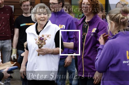 Utrecht 15 maart 2024
 Prinses Beatrix doet vrijwilligerswerk in een stadsboerderij tijdens de twintigste editie van NLdoet, de grootste vrijwilligersactie van Nederland