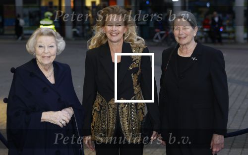 Den Haag 13 maart 2024
Uitreiking Prins Friso prijs op universiteit van Den Haag . Aanwezig burgemeester Jan v Zanen Prinses Beatrix Prinses Mabel en haar moeder.