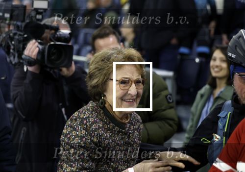 Heerenveen 24 maaart 2024
De hollandse 100 wordt dit jaar gereden in Thyalf . Aanwezig oa Prins Bernhard Prinses Annette Samuel v Vollenhoven Benjamin v Vollenhoven Prinses Margriet Mr Pieter v Vollenhoven Prins Maurits Lucas v Vollenhoven en  Prins Pieter Christiaan . Verder aanwezig Simon Keizer Bas Muijs (en vrouw) Marianne Timmer Benjamin Aslan Joy Beune Eduard Schaepman met zijn zoon en Rob Kamphues met vriendin.