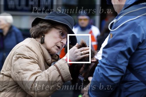 Heerenveen 24 maaart 2024
De hollandse 100 wordt dit jaar gereden in Thyalf . Aanwezig oa Prins Bernhard Prinses Annette Samuel v Vollenhoven Benjamin v Vollenhoven Prinses Margriet Mr Pieter v Vollenhoven Prins Maurits Lucas v Vollenhoven en  Prins Pieter Christiaan . Verder aanwezig Simon Keizer Bas Muijs (en vrouw) Marianne Timmer Benjamin Aslan Joy Beune Eduard Schaepman met zijn zoon en Rob Kamphues met vriendin.