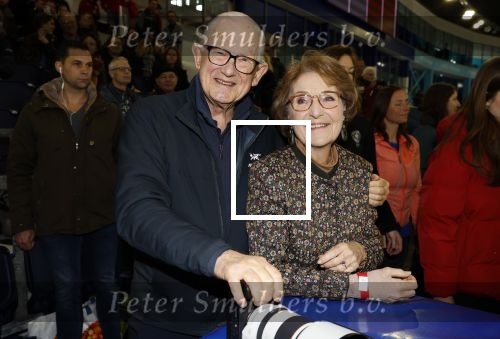 Heerenveen 24 maaart 2024
De hollandse 100 wordt dit jaar gereden in Thyalf . Aanwezig oa Prins Bernhard Prinses Annette Samuel v Vollenhoven Benjamin v Vollenhoven Prinses Margriet Mr Pieter v Vollenhoven Prins Maurits Lucas v Vollenhoven en  Prins Pieter Christiaan . Verder aanwezig Simon Keizer Bas Muijs (en vrouw) Marianne Timmer Benjamin Aslan Joy Beune Eduard Schaepman met zijn zoon en Rob Kamphues met vriendin.