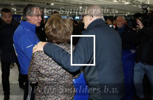 Heerenveen 24 maaart 2024
De hollandse 100 wordt dit jaar gereden in Thyalf . Aanwezig oa Prins Bernhard Prinses Annette Samuel v Vollenhoven Benjamin v Vollenhoven Prinses Margriet Mr Pieter v Vollenhoven Prins Maurits Lucas v Vollenhoven en  Prins Pieter Christiaan . Verder aanwezig Simon Keizer Bas Muijs (en vrouw) Marianne Timmer Benjamin Aslan Joy Beune Eduard Schaepman met zijn zoon en Rob Kamphues met vriendin.