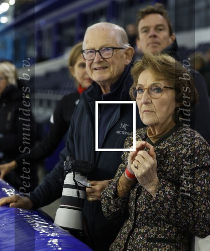 Heerenveen 24 maaart 2024
De hollandse 100 wordt dit jaar gereden in Thyalf . Aanwezig oa Prins Bernhard Prinses Annette Samuel v Vollenhoven Benjamin v Vollenhoven Prinses Margriet Mr Pieter v Vollenhoven Prins Maurits Lucas v Vollenhoven en  Prins Pieter Christiaan . Verder aanwezig Simon Keizer Bas Muijs (en vrouw) Marianne Timmer Benjamin Aslan Joy Beune Eduard Schaepman met zijn zoon en Rob Kamphues met vriendin.