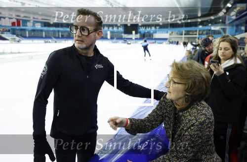 Heerenveen 24 maaart 2024
De hollandse 100 wordt dit jaar gereden in Thyalf . Aanwezig oa Prins Bernhard Prinses Annette Samuel v Vollenhoven Benjamin v Vollenhoven Prinses Margriet Mr Pieter v Vollenhoven Prins Maurits Lucas v Vollenhoven en  Prins Pieter Christiaan . Verder aanwezig Simon Keizer Bas Muijs (en vrouw) Marianne Timmer Benjamin Aslan Joy Beune Eduard Schaepman met zijn zoon en Rob Kamphues met vriendin.