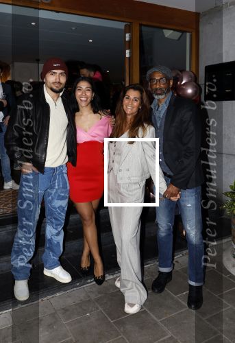 Amsterdam 22 maart 2024
Opening restaurant Poppy\'s van Moise Trustfull  Britt Scholte en Carola Kirschbaum . Quinty Trustfull Orlando Trustfull Moise Trustfull en Kayne Trustfull