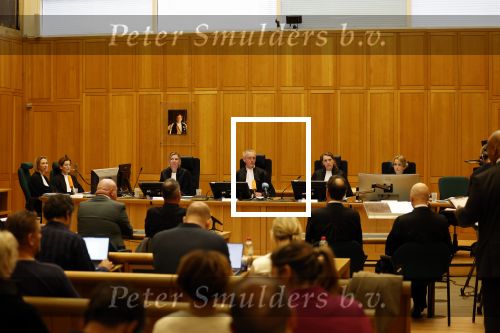 Den Bosch 19 maart 2024
Rechtszaak Peter Gillis tegen de FIOD in de rechtbank van Den Bosch .
Ook aanwezig zijn vriendin Wendy v Hout en zijn kinderen Mark Gillis en Ruud Gillis .